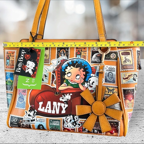 🎉HostPick🎉 Betty Boop LANY Shoulder Bag NWT - RARE, unique postage stamp design - Picture 8 of 16